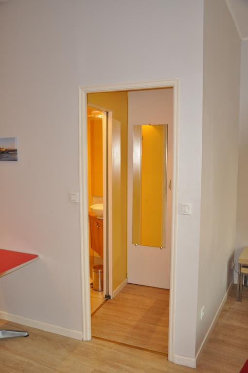 Les Studios De La Place Лион Екстериор снимка