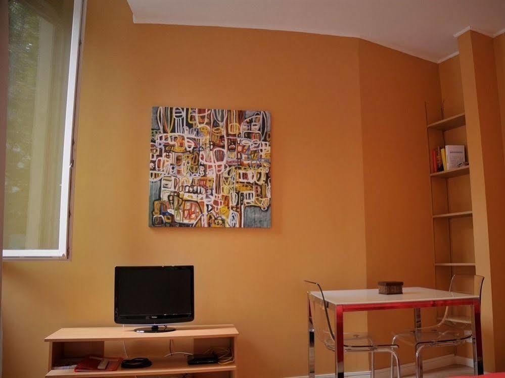 Les Studios De La Place Лион Екстериор снимка