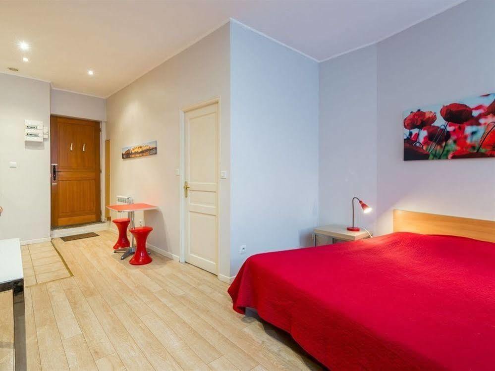 Les Studios De La Place Лион Екстериор снимка