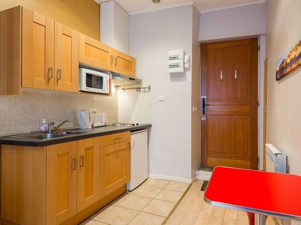 Les Studios De La Place Лион Екстериор снимка